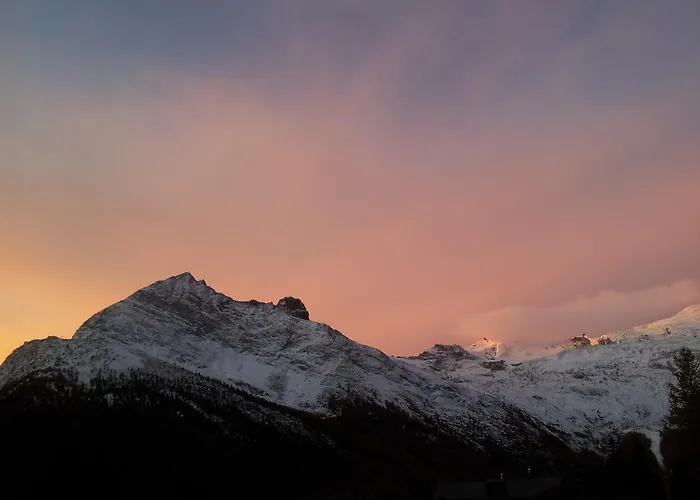 公寓 Haus Le Mirage 萨斯费